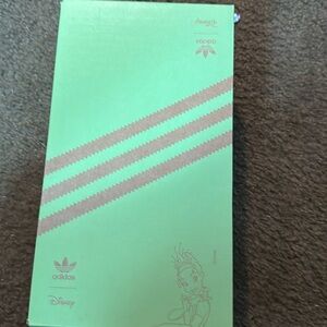 Princess Tiana Stan Smith adidas green/yellow/white size 10